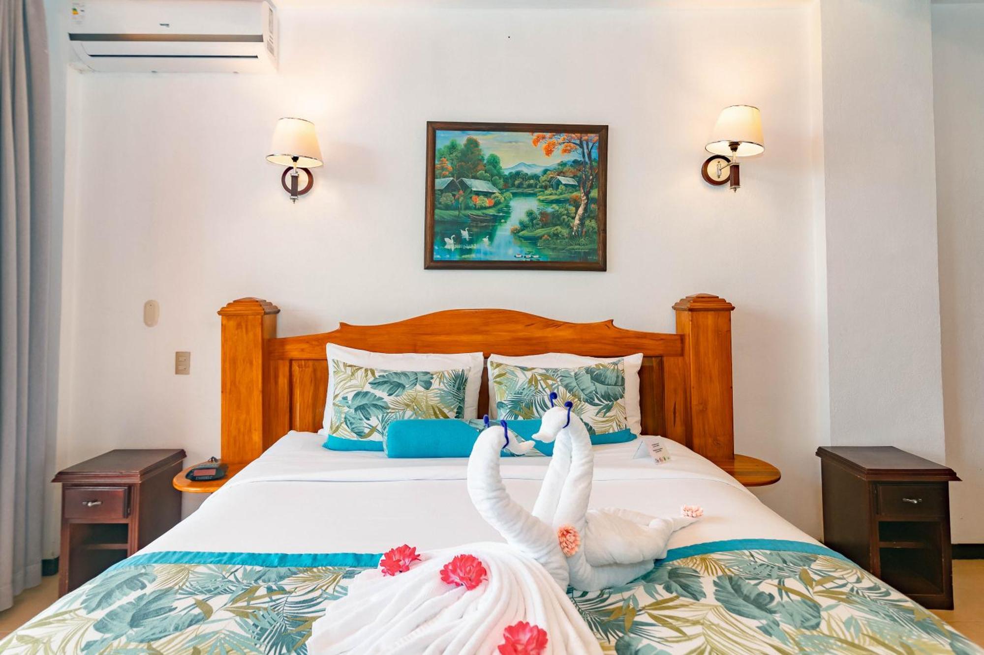 Hotel San Bada Resort & Spa Manuel Antonio Luaran gambar