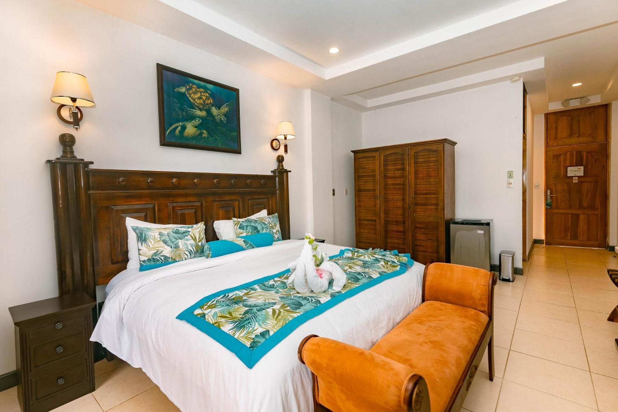 Hotel San Bada Resort & Spa Manuel Antonio Luaran gambar